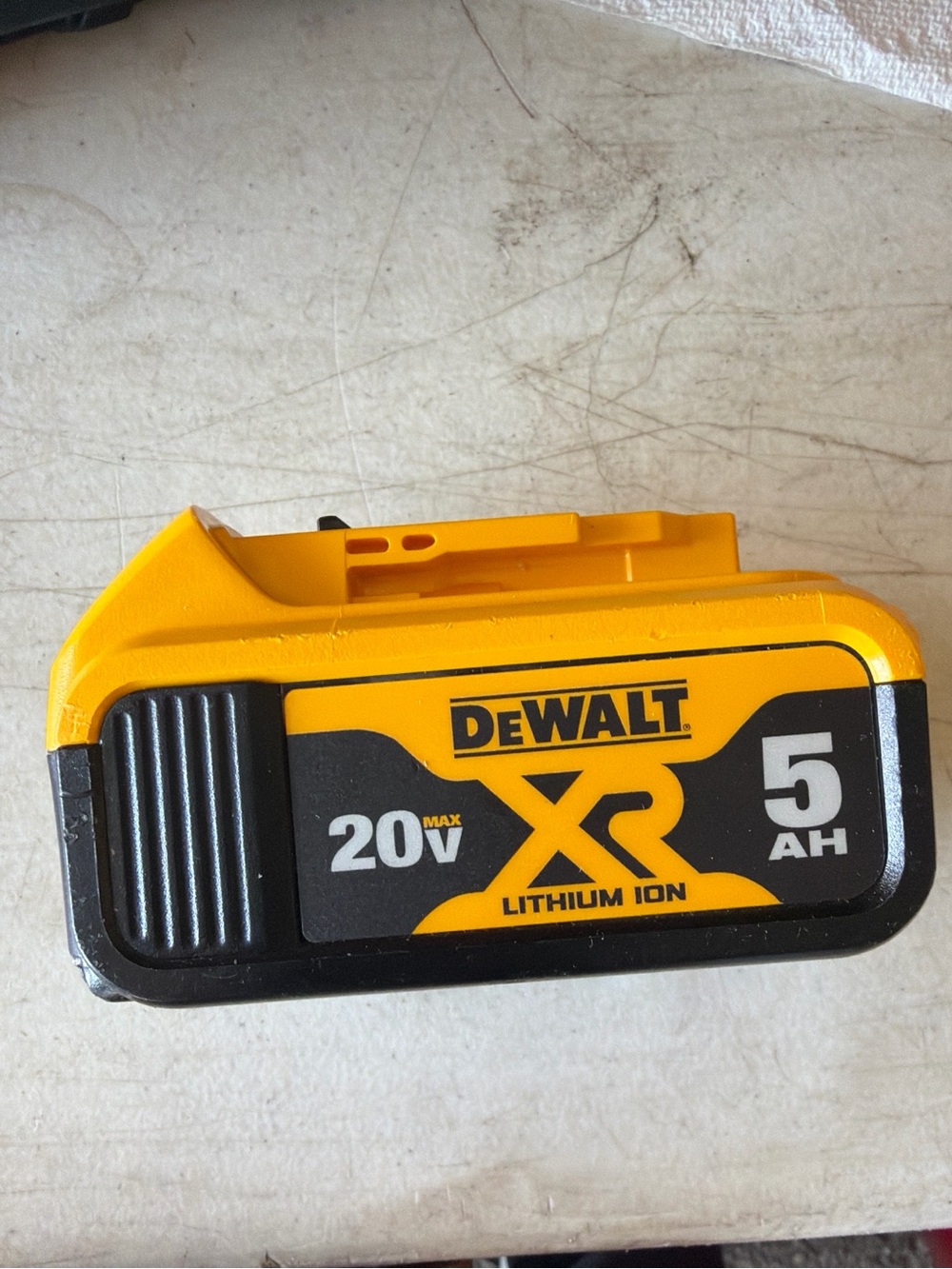 DEWALT 20V XR 5Ah Lithium-Ion Battery Pack - Yellow/Black